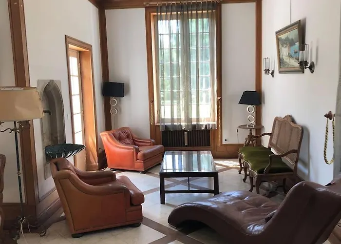 Chateau D'issandou Villa