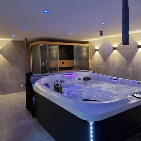 Chateau D'issandou 别墅 *